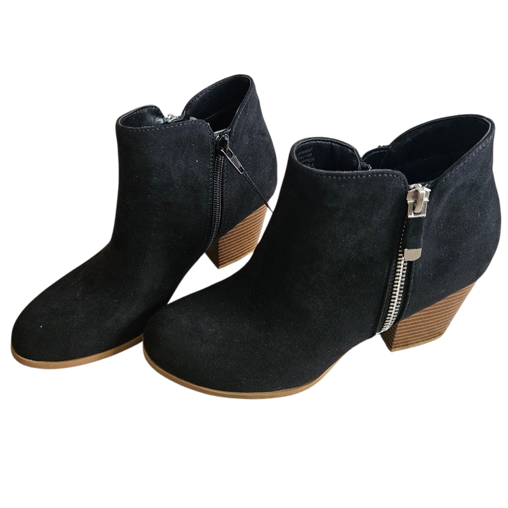 NWT Style & Co Women's Masrinaa Ankle Black Microsuede Booties Shoes 5.5